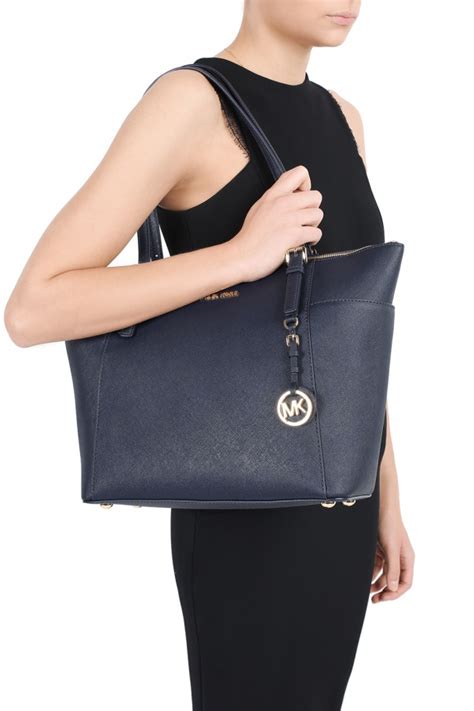 michael kors jet set shoulder bag|Meer.